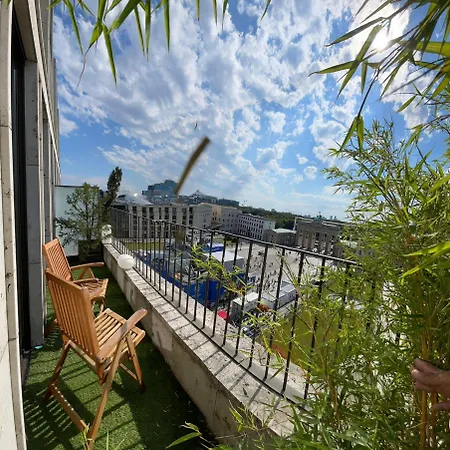 Nexliving Brandenburger Tor Apart Otel *