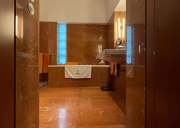 Nexliving Brandenburger Tor Aparthotel 4*